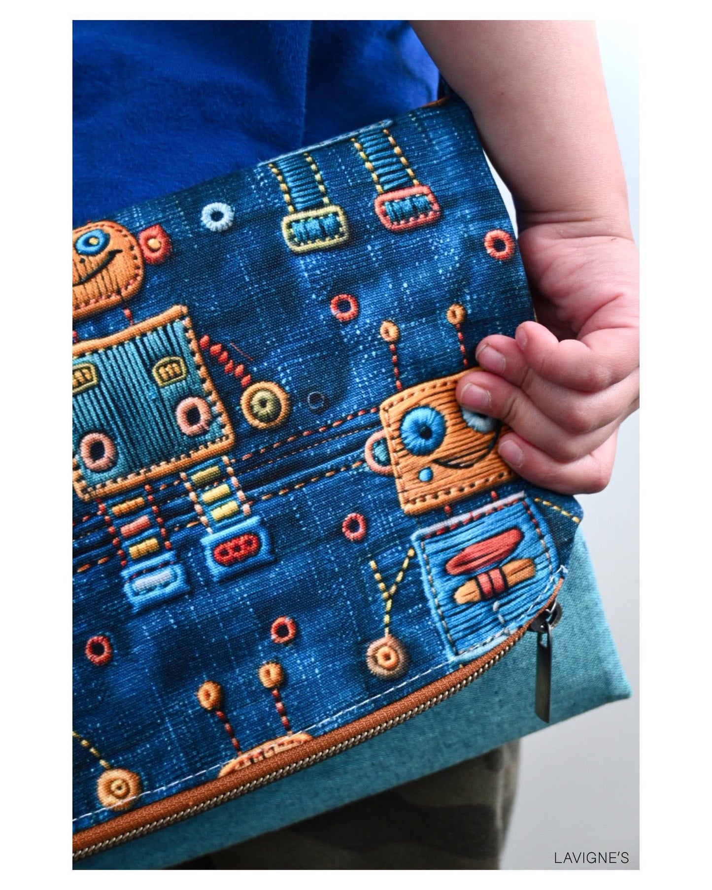 Denim robots round 26 retail