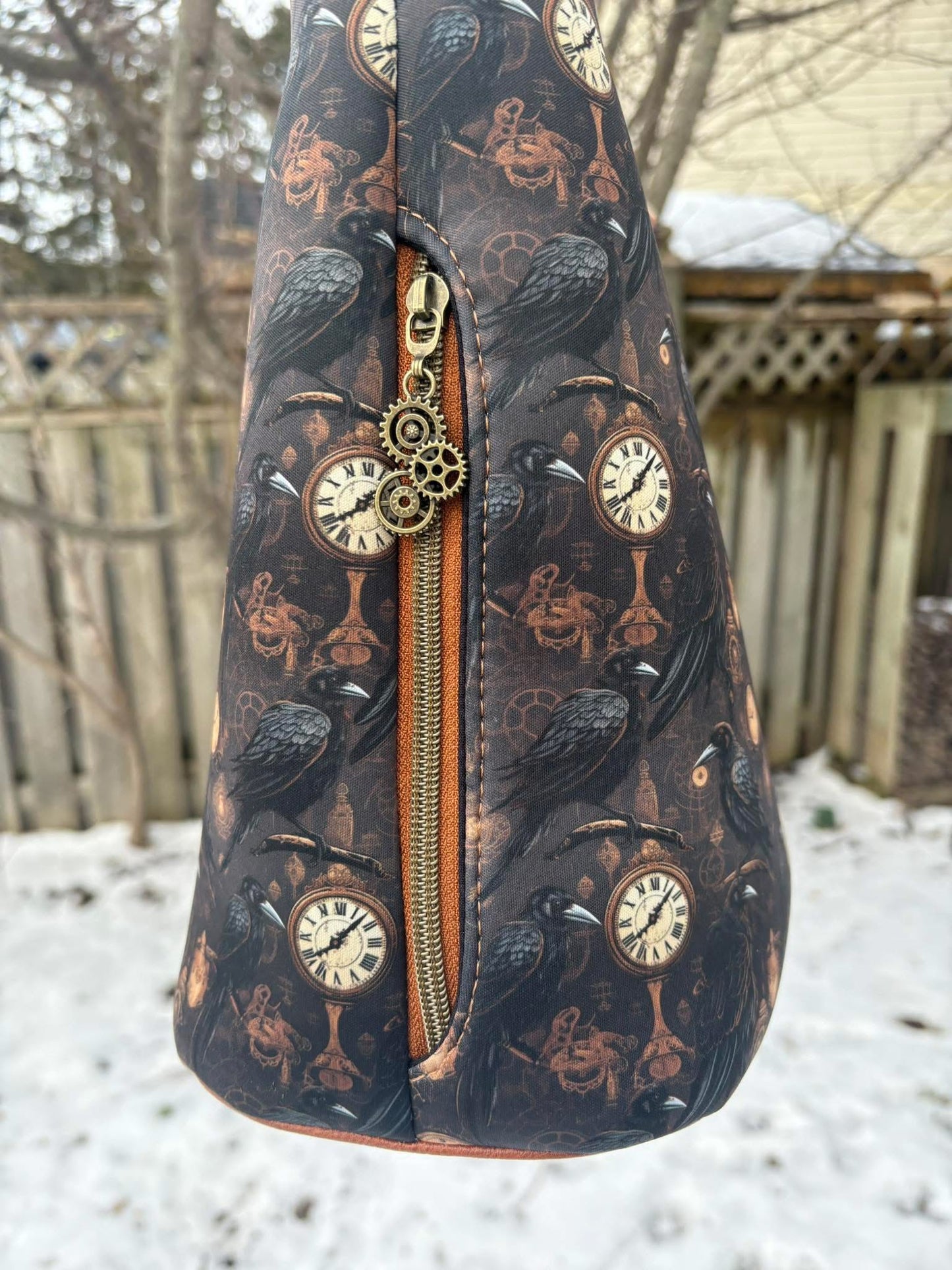 Steampunk ravens round 36 retail