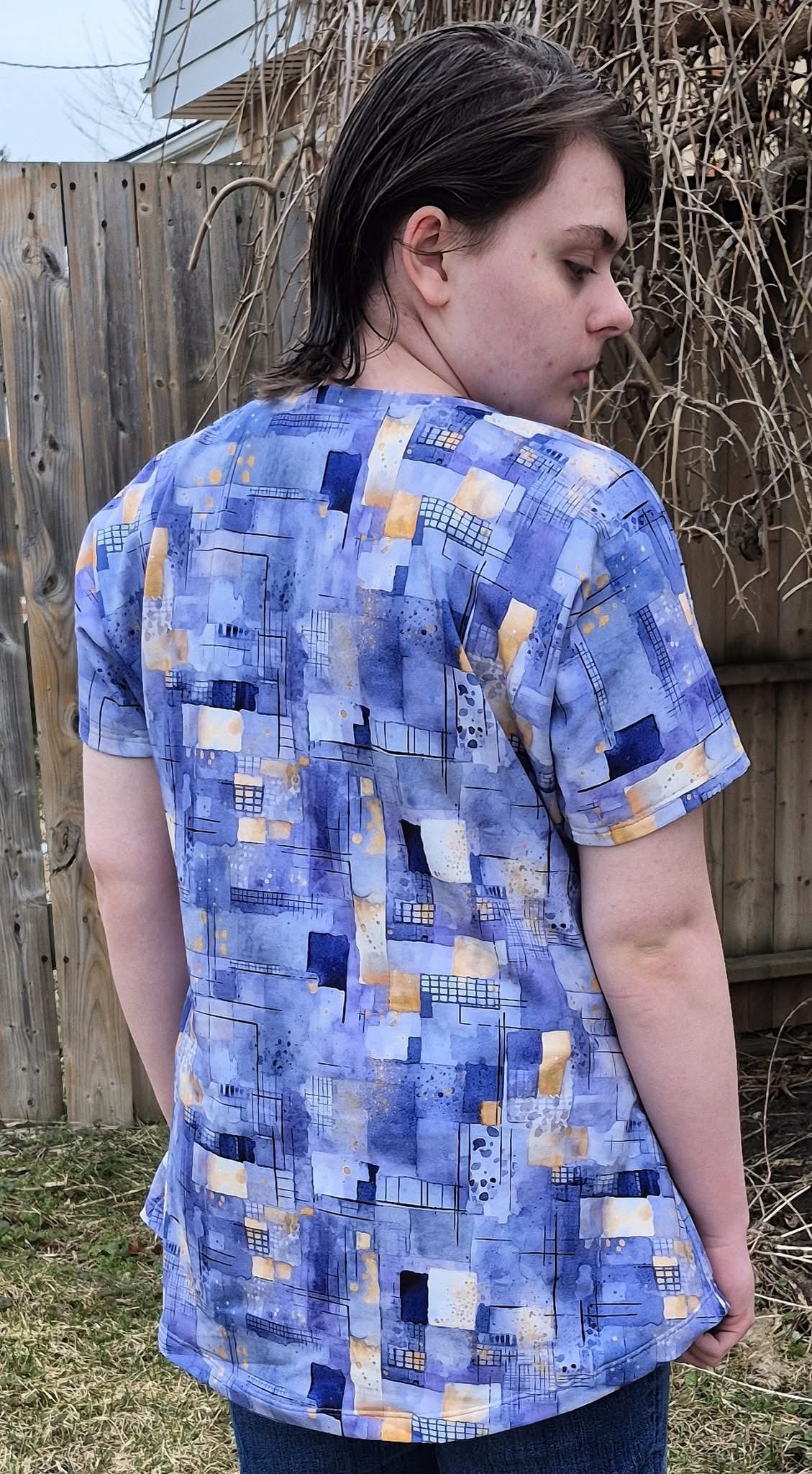 Urban chic in blue round 36 retail