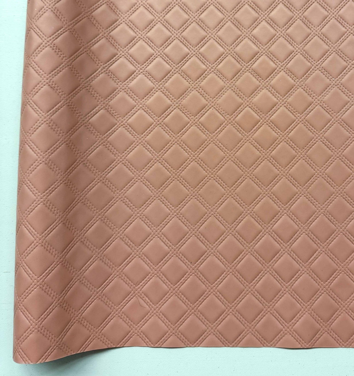 Pre-quilted vinyl (new)