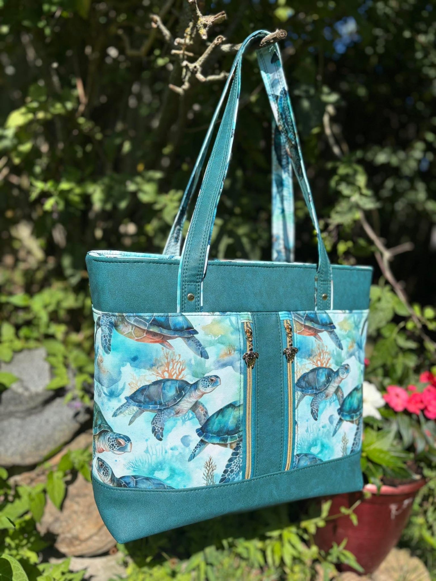 Sea turtle round 28 retail