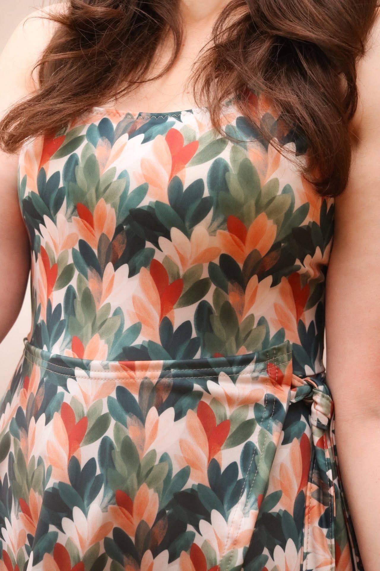 Layered leaves round 37 retail