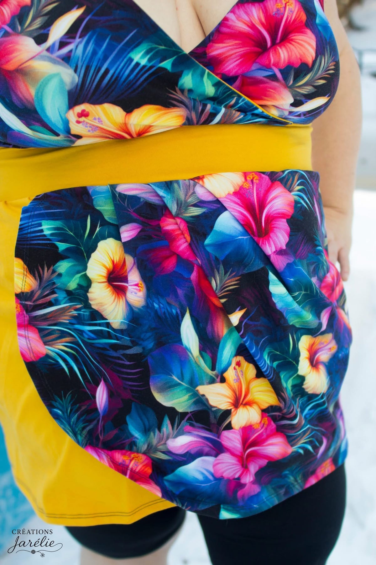 Hibiscus(bonus print) preorder round 43