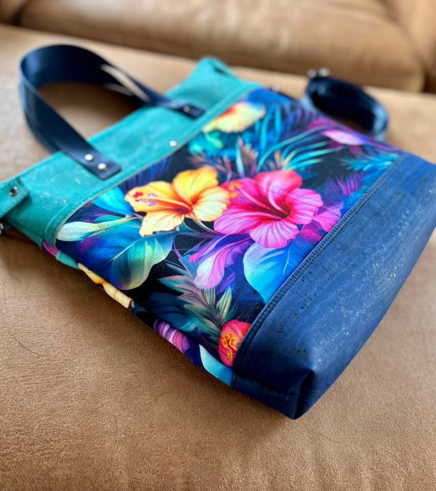 Hibiscus(bonus print) preorder round 43
