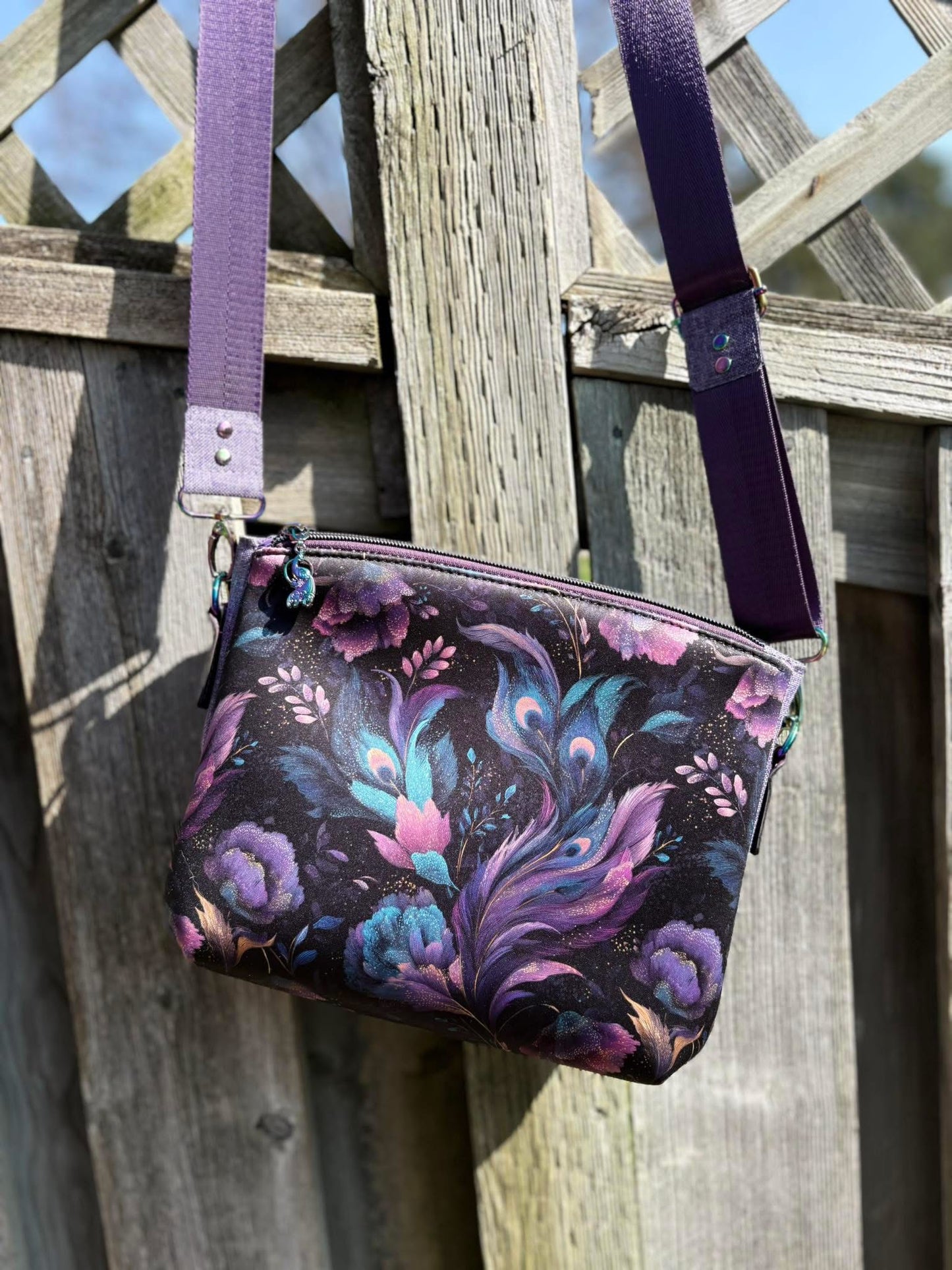 Peacock flowers round 37 retail