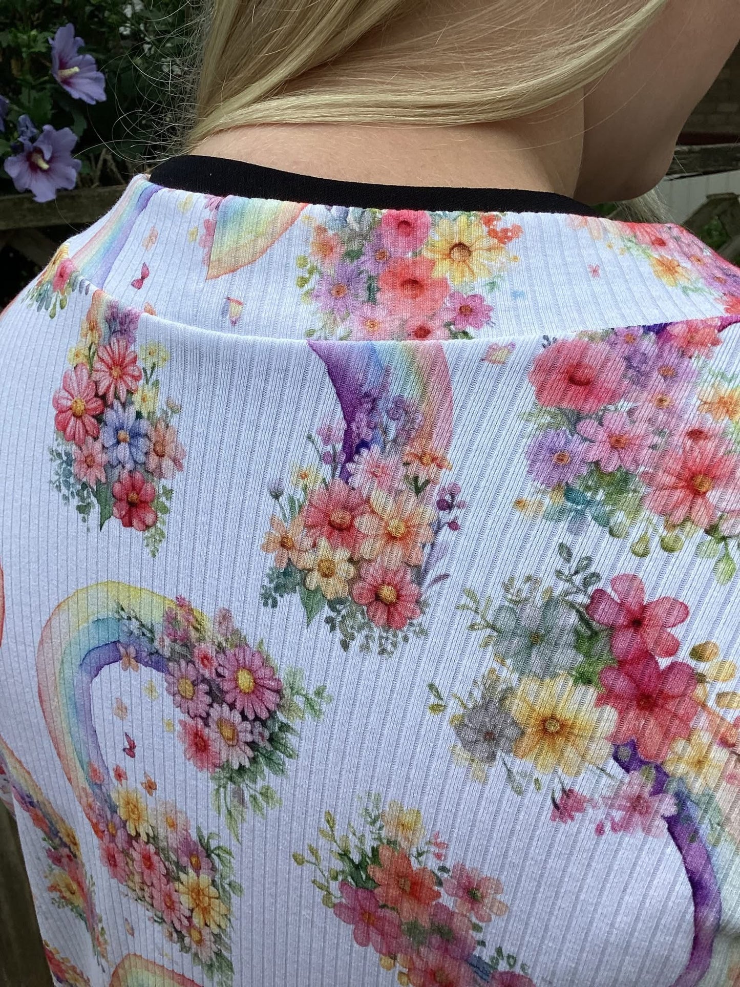Watercolour rainbows preorder round 41