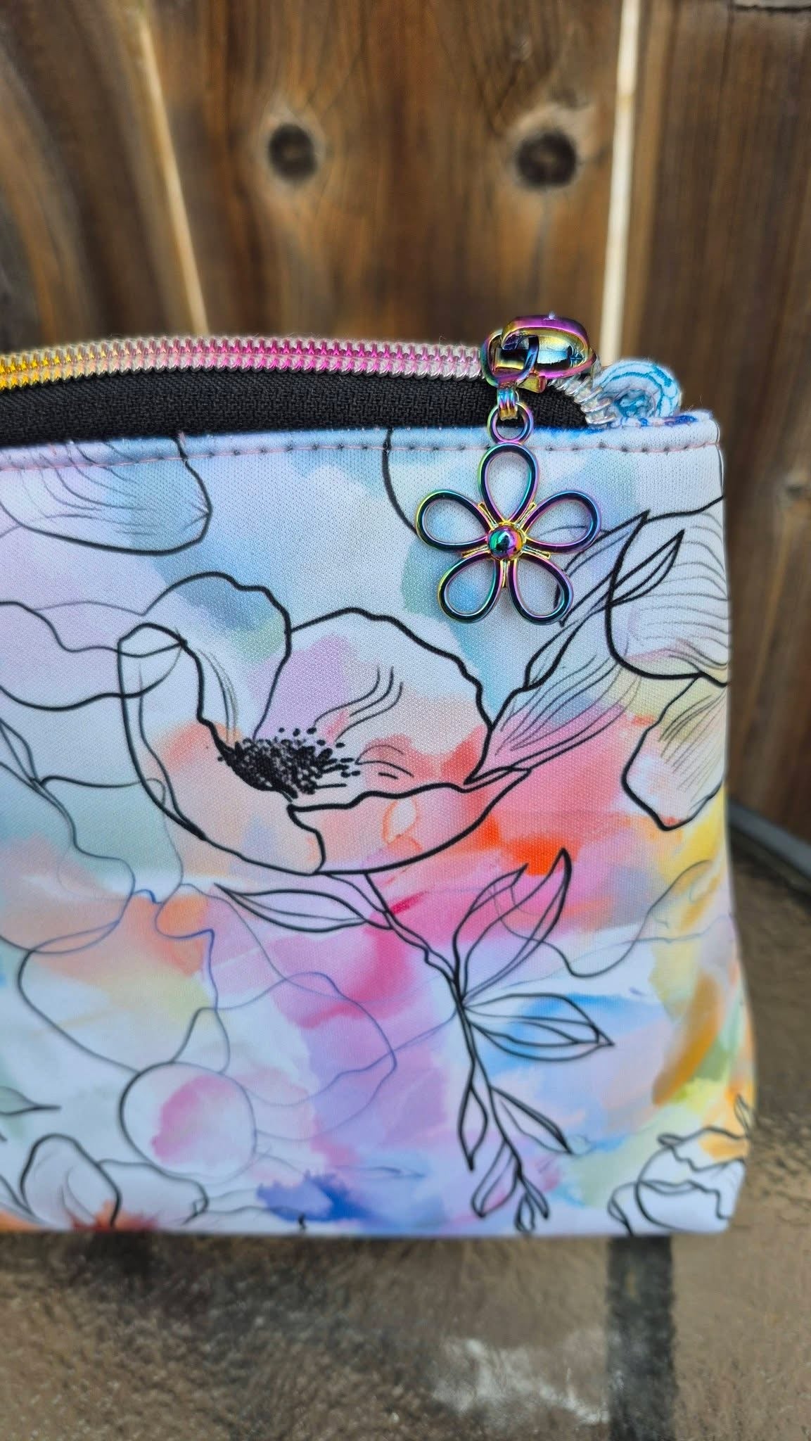 Floral watercolour round 37 retail