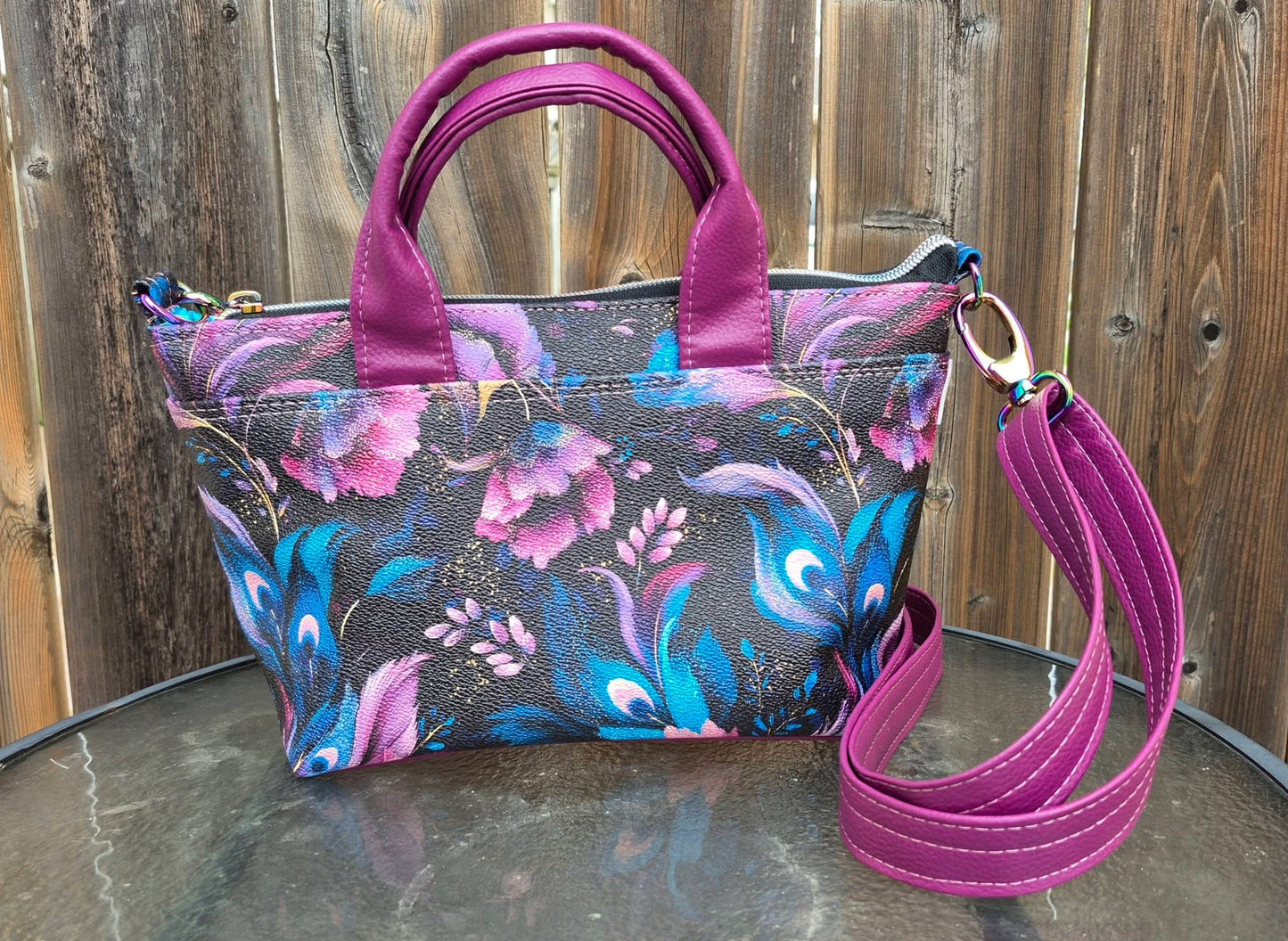 Peacock flowers round 37 retail