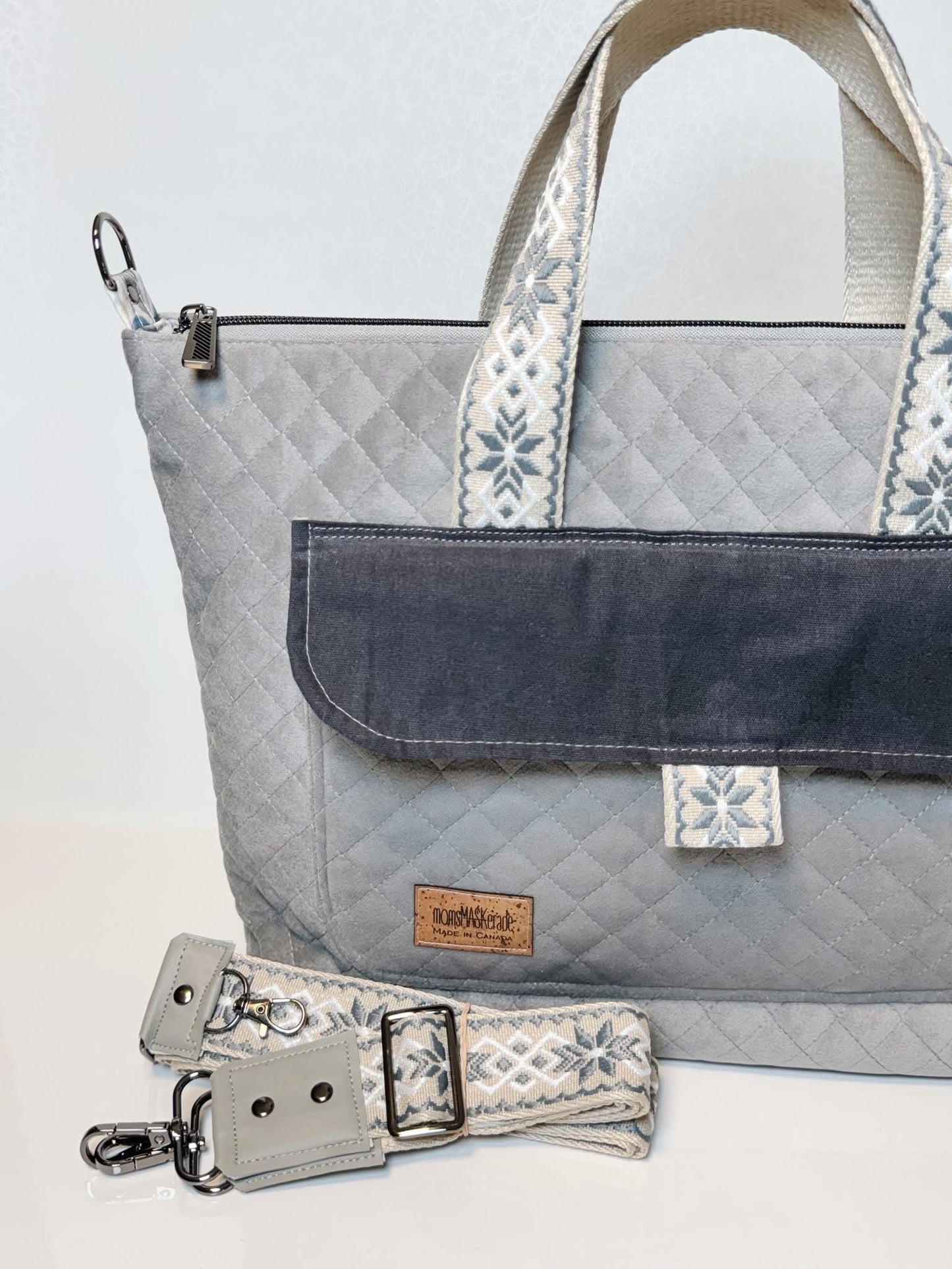 Heirloom florals round 37 retail