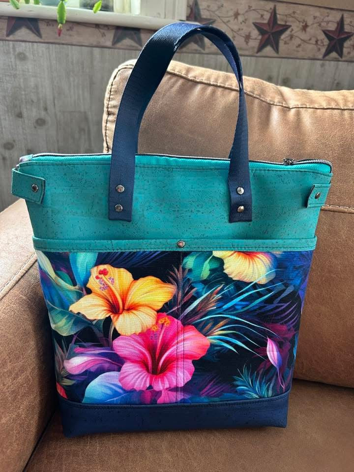 Hibiscus(bonus print) preorder round 43