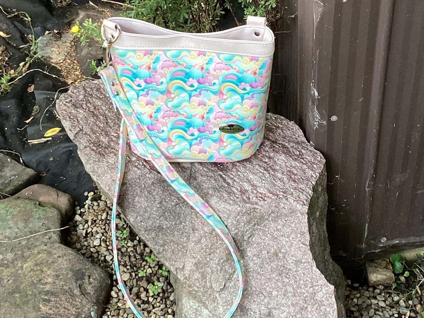Dreamy abstract preorder round 40