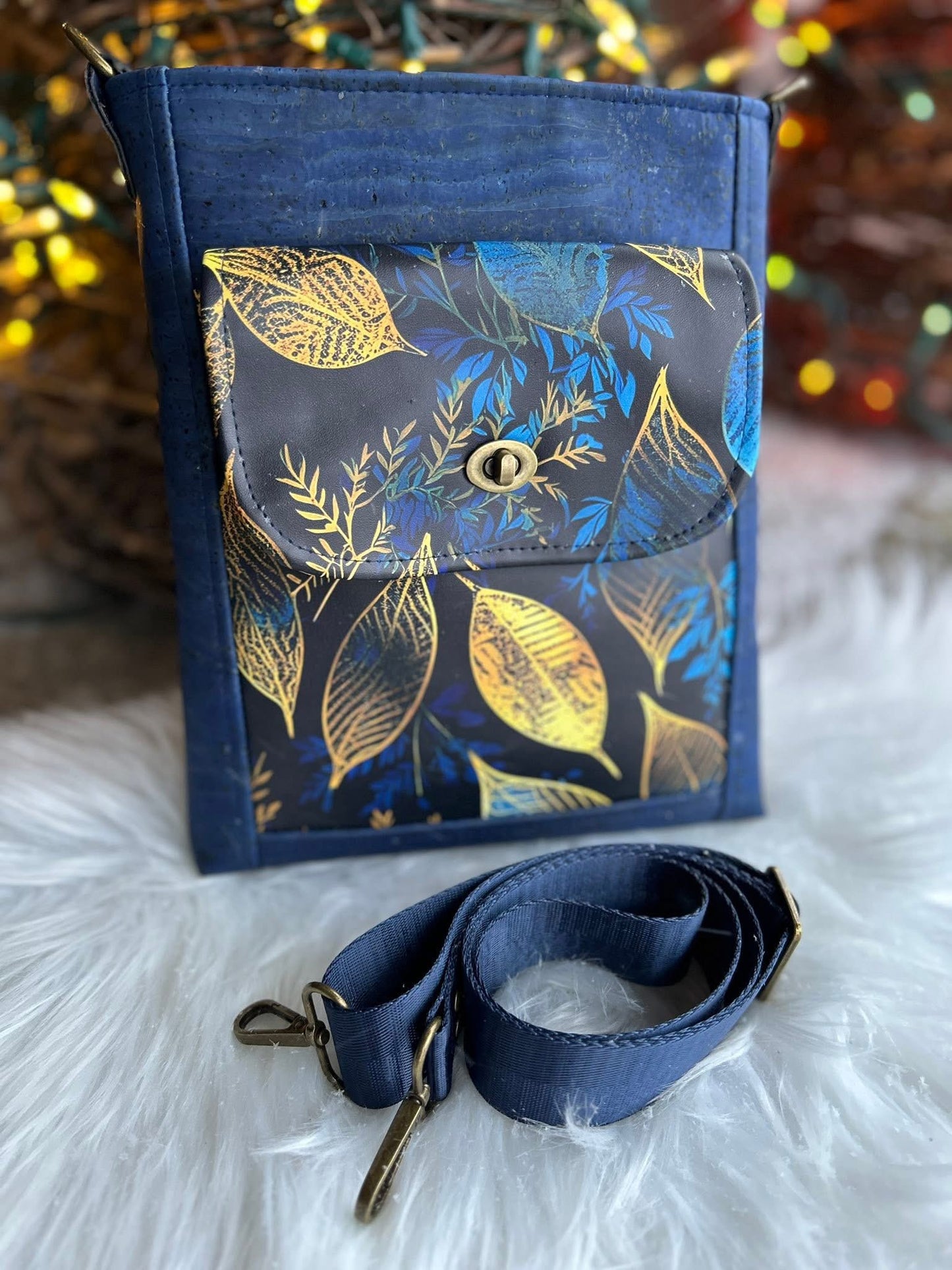 Golden turquoise leaf preorder round 34