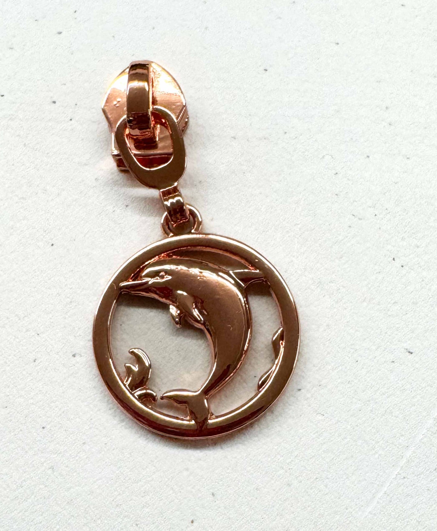 Dolphin pull (new)