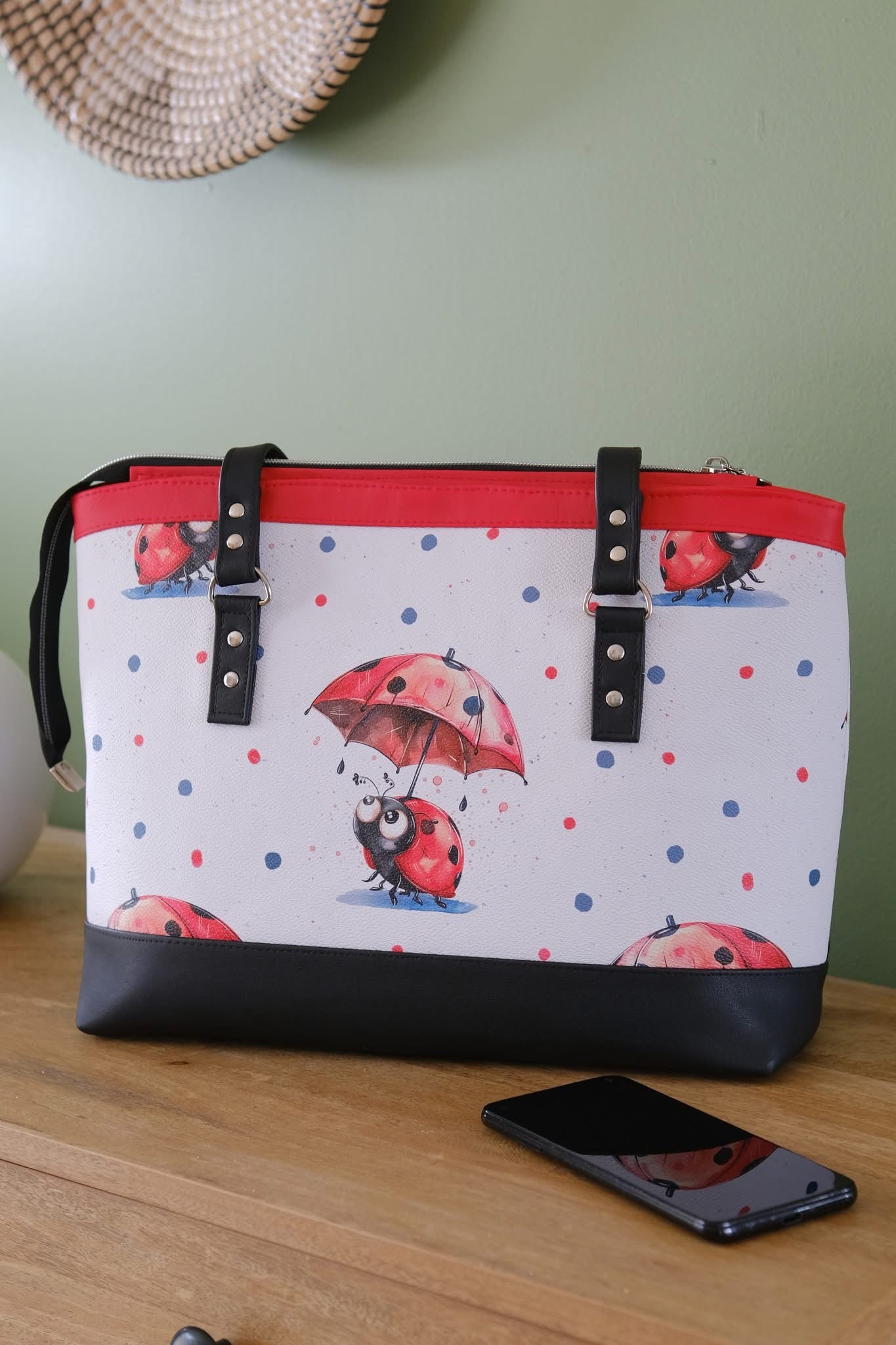 Lady bug quilt show retail