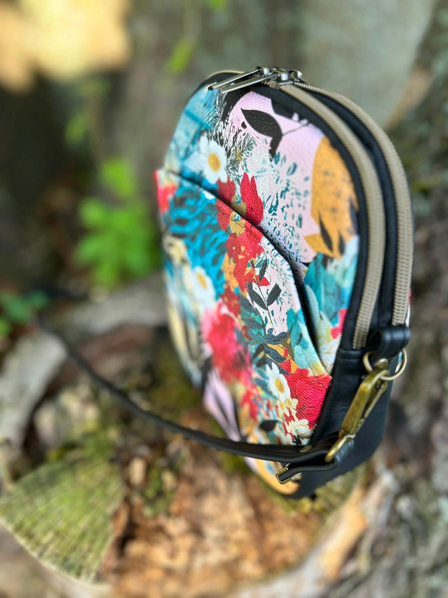 Abstract floral preorder round 41