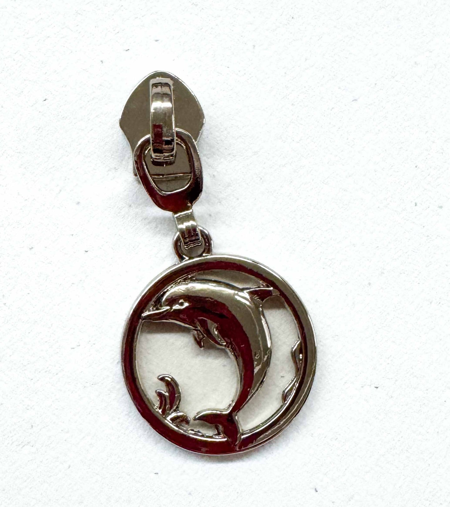 Dolphin pull (new)