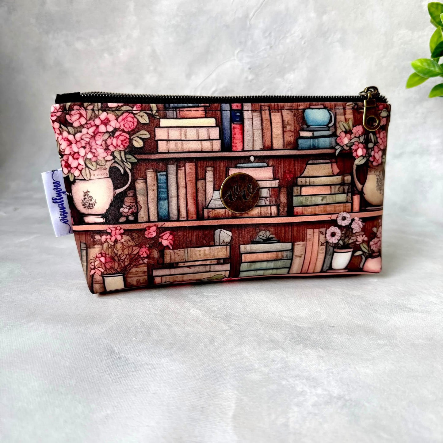 Antique bookshelf preorder round 40
