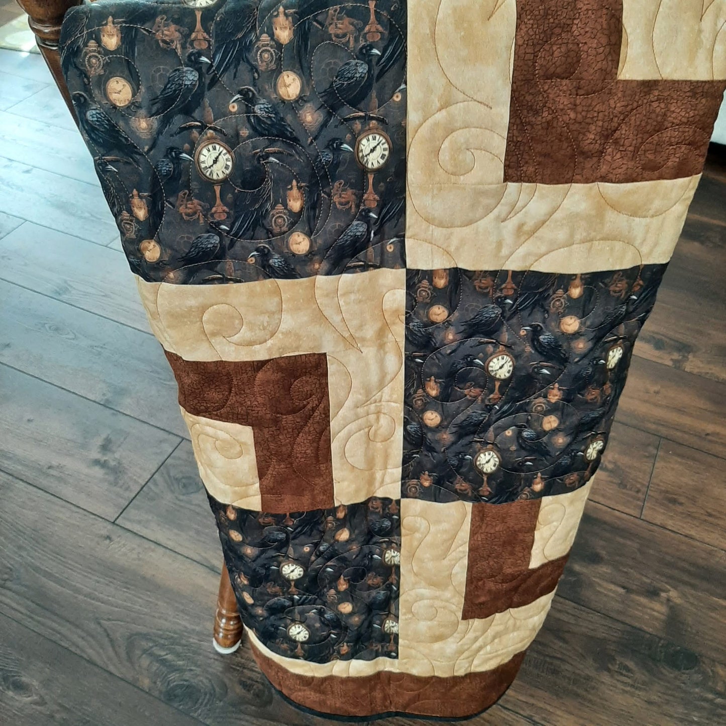 Steampunk ravens round 36 retail