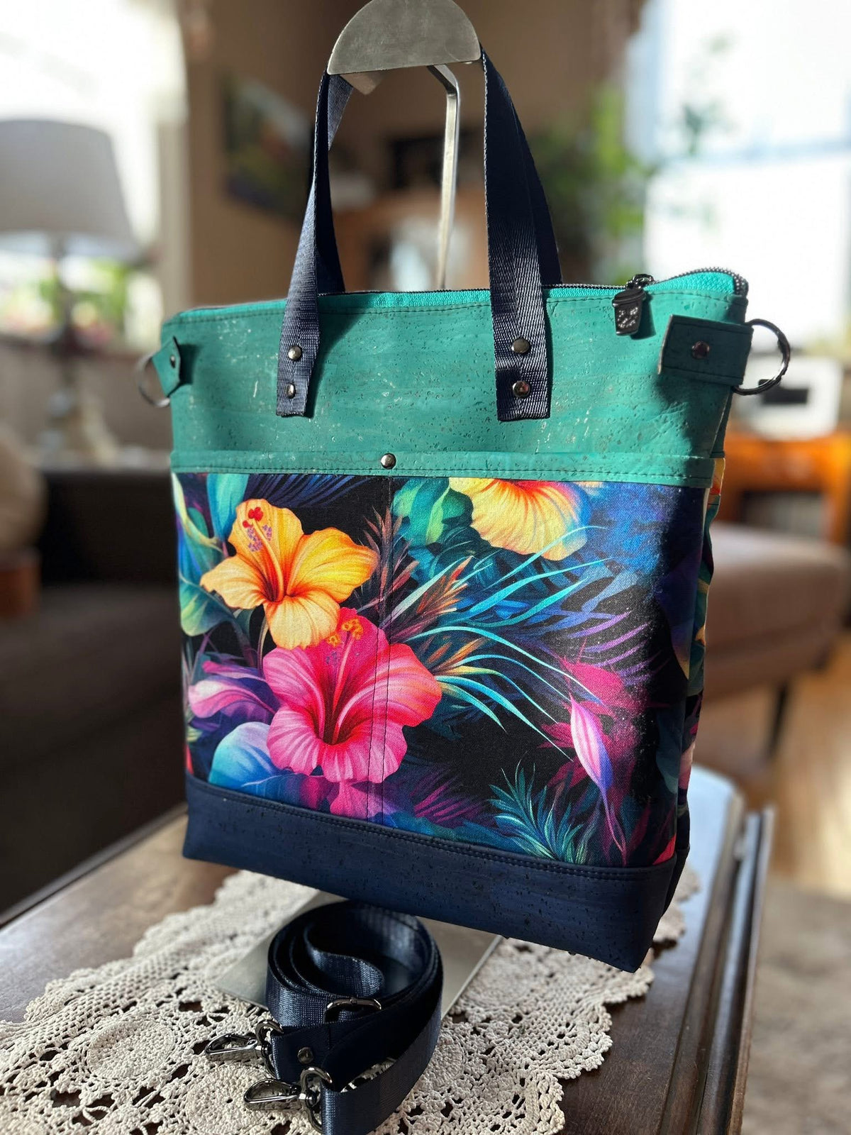 Hibiscus(bonus print) preorder round 43