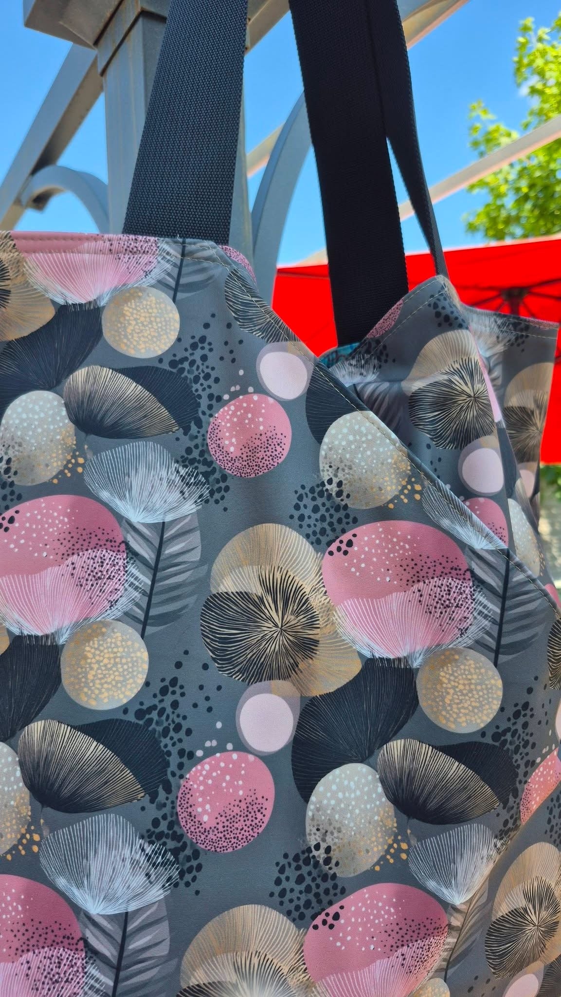 Modern abstract dots preorder round 39