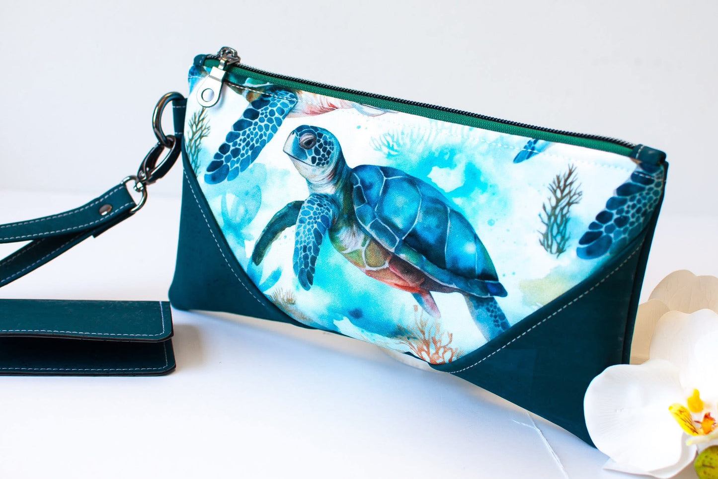 Sea turtle round 28 retail