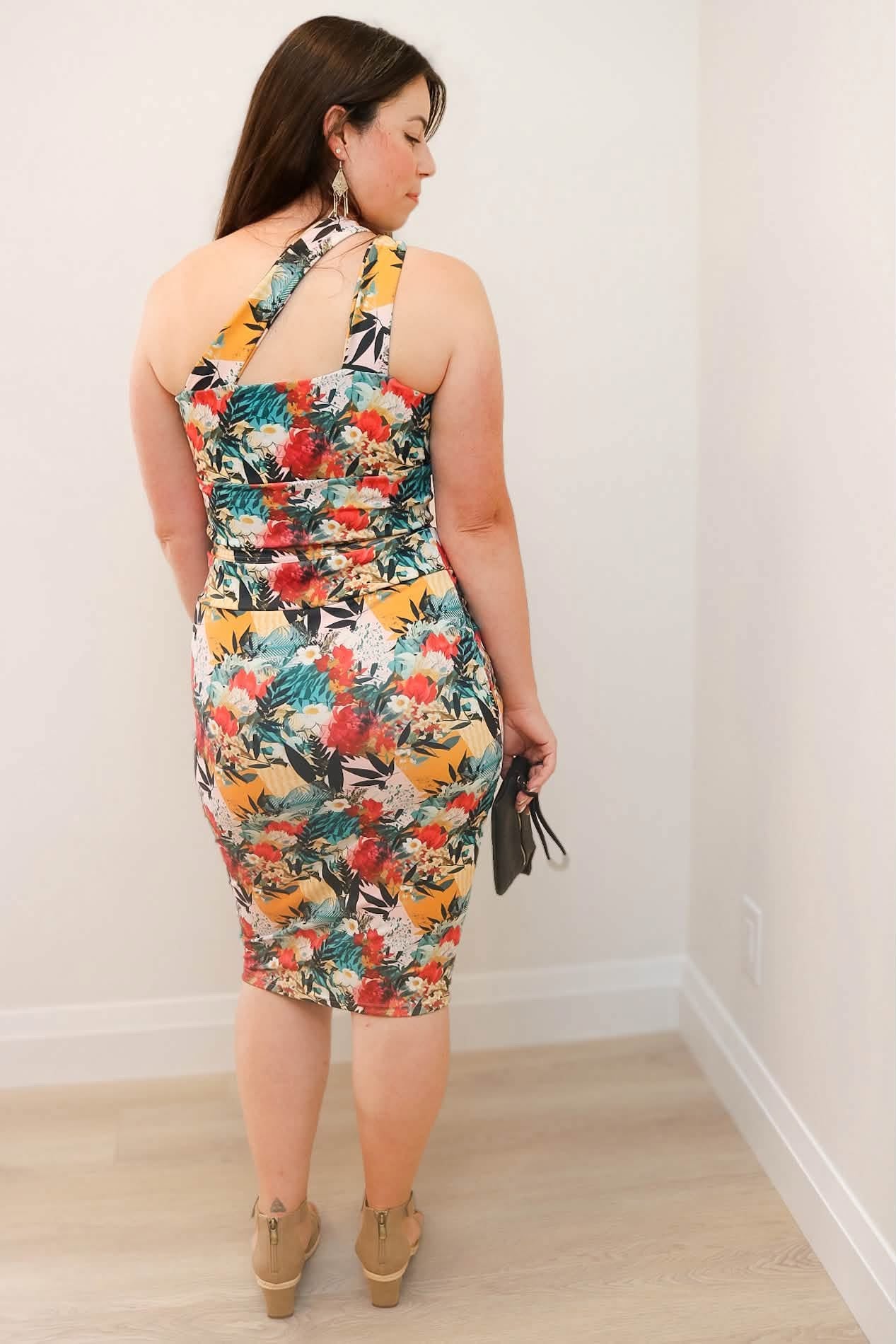 Abstract floral preorder round 41