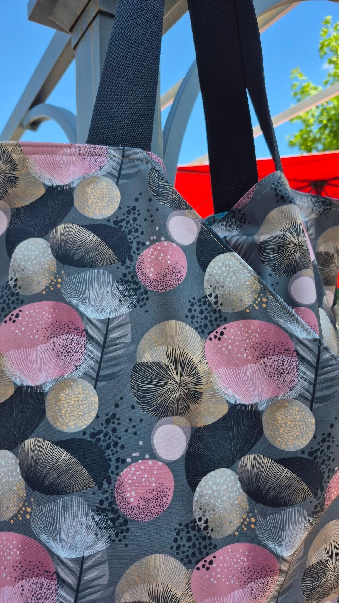 Modern abstract dots preorder round 39