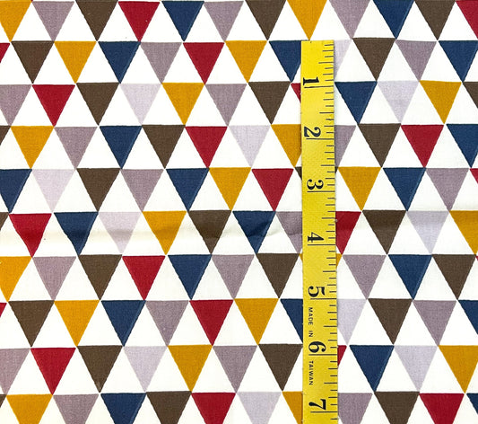 Colourful triangles fat 1/4