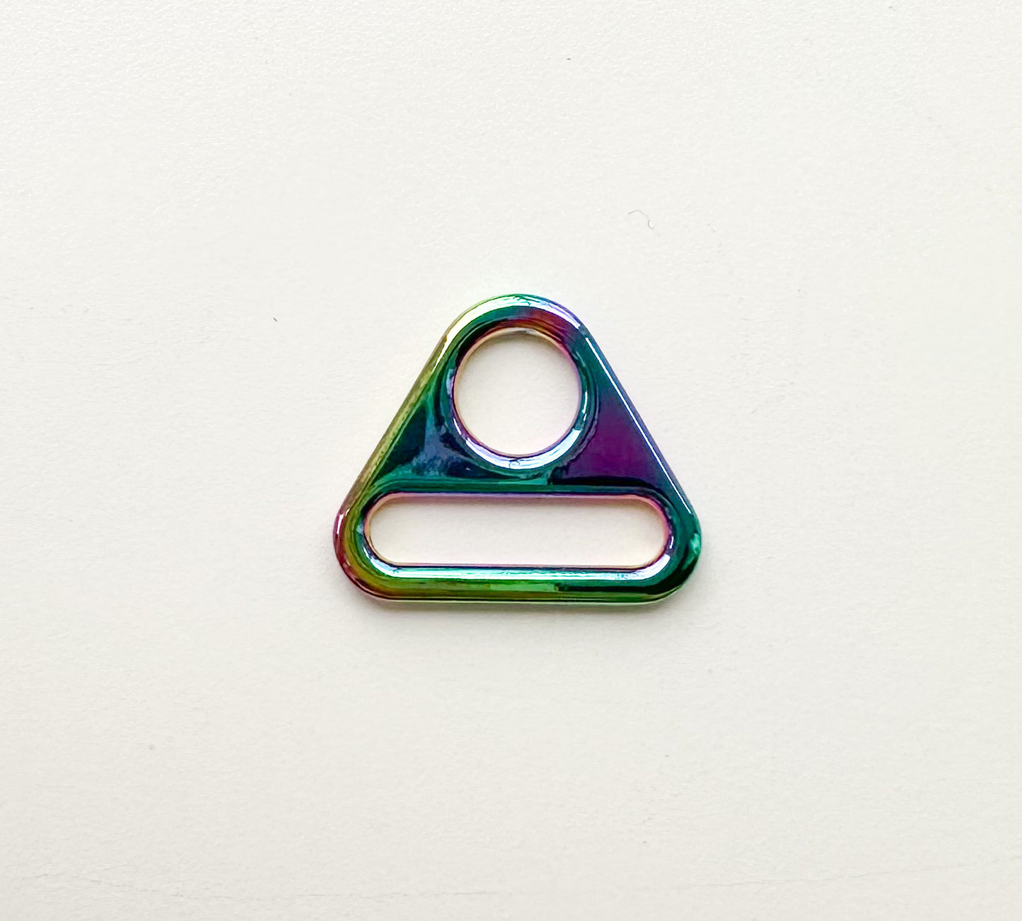 Triangle rings size: 1” (25mm)