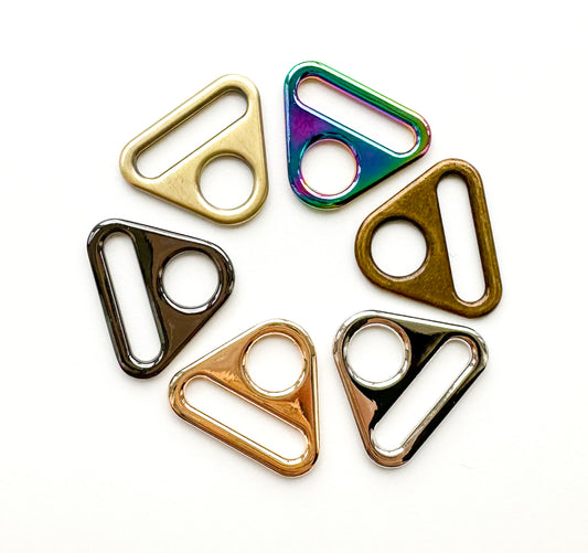 Triangle rings size: 1” (25mm)