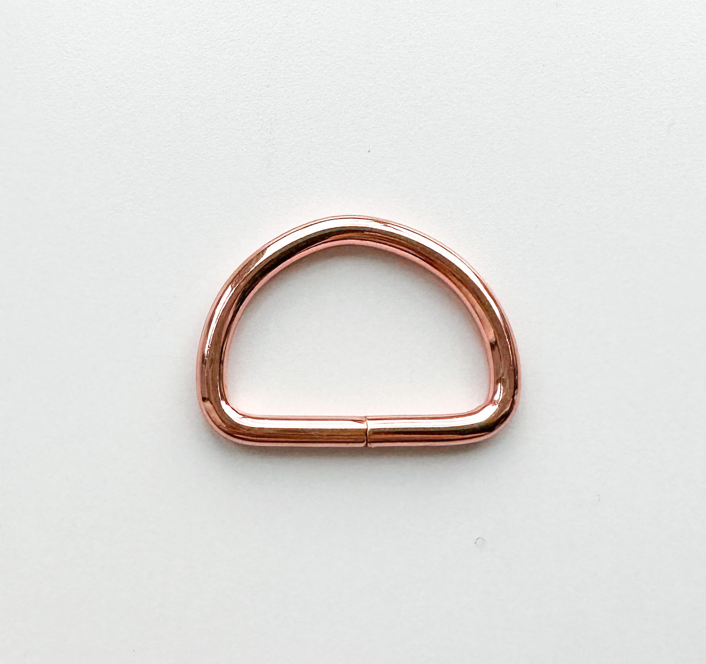 D-ring size: 1.5” (38mm)