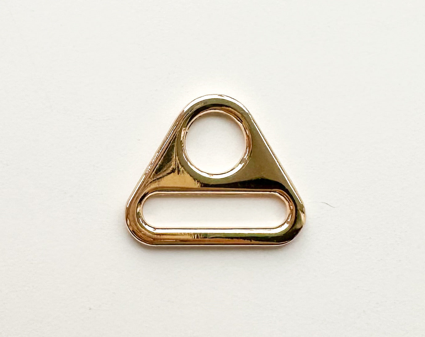 Triangle rings size: 1” (25mm)