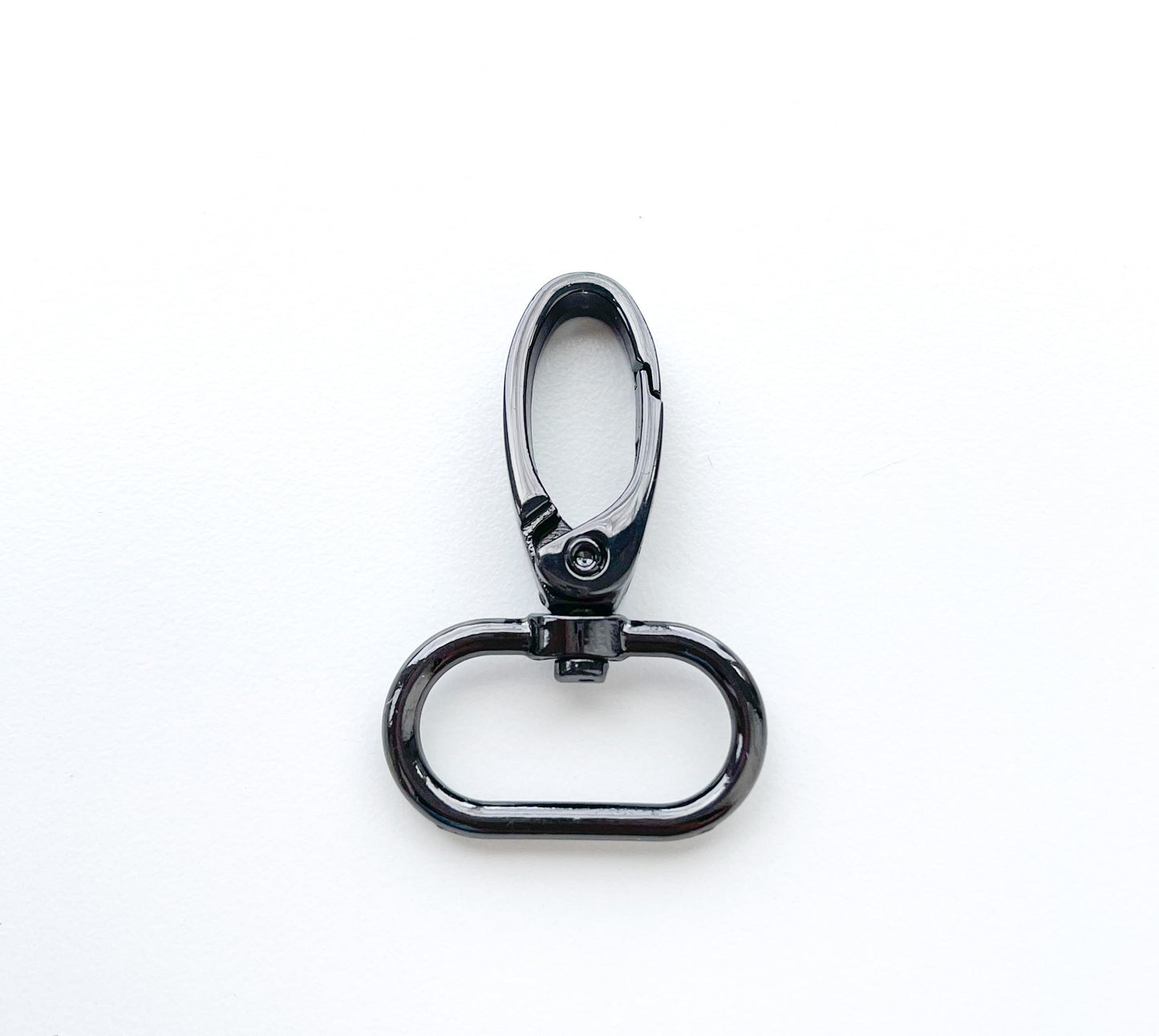 Swivel snap hook size: 1” (25mm)