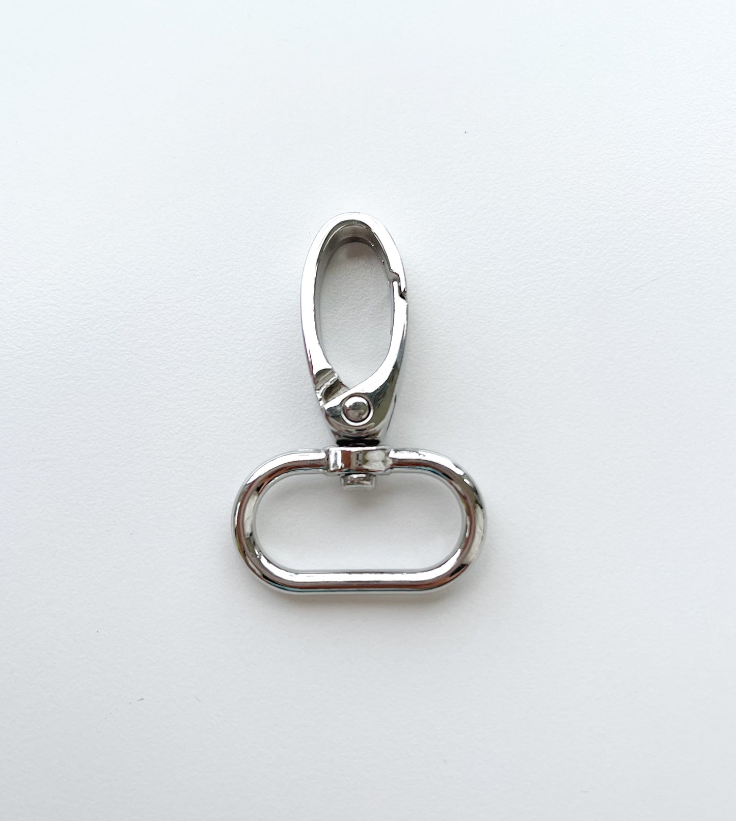 Swivel snap hook size: 1” (25mm)