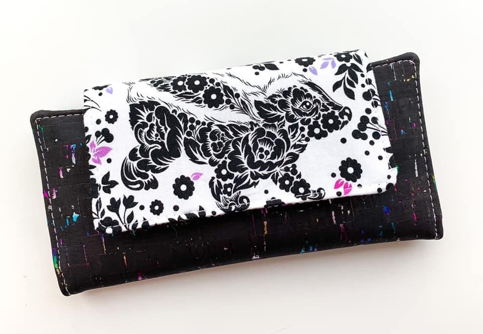 Skinny wallet digital pattern